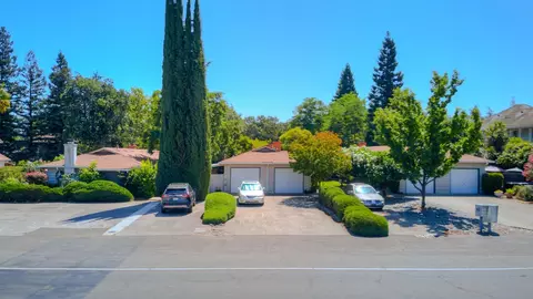 2252 Garfield Ave, Carmichael, CA 95608 photo 2