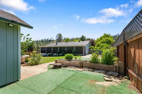 Exterior - 15745 Brewer Rd, Grass Valley, CA 95949 photo 7 of 14