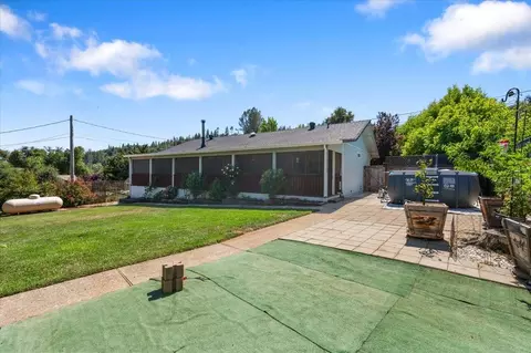 Exterior - 15745 Brewer Rd, Grass Valley, CA 95949 photo 6 of 14