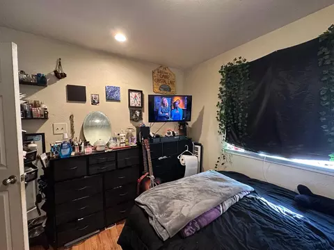 Bedroom - 4317 E 4th St, Stockton, CA 95215 photo 1 of 5