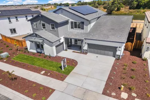 Exterior - 903 River Bend Dr, Lathrop, CA 95330 photo 11 of 11