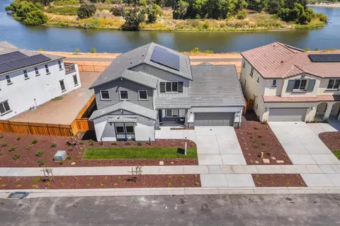 903 River Bend Dr, Lathrop, CA 95330 photo 1