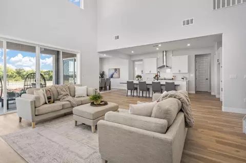 Living - 903 River Bend Dr, Lathrop, CA 95330 photo 2 of 2