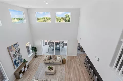 Entry Way - 903 River Bend Dr, Lathrop, CA 95330 photo 9 of 14