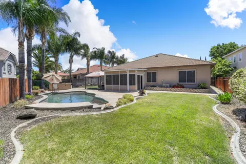 Exterior - 2351 Robert Gabriel Dr, Tracy, CA 95377 photo 9 of 9