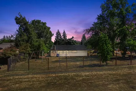 1679 American River Trl, Cool, CA 95614 photo 45