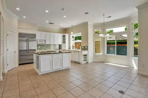 3907 Yana Pl, Davis, CA 95618 photo 5
