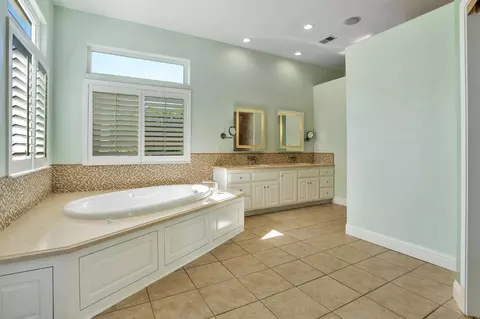 3907 Yana Pl, Davis, CA 95618 photo 18