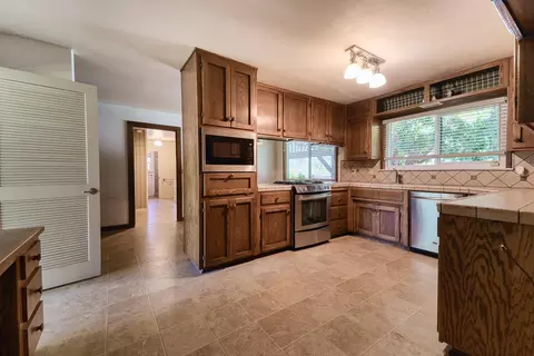 2131 Walnut St, Sutter, CA 95982 photo 4
