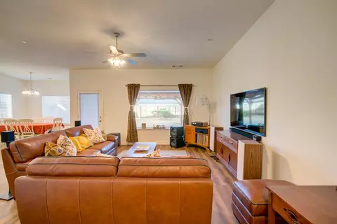 1315 Roma St, Madera, CA 93637 photo 5