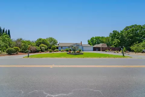 1754 E Keyes Rd, Ceres, CA 95307 photo 2