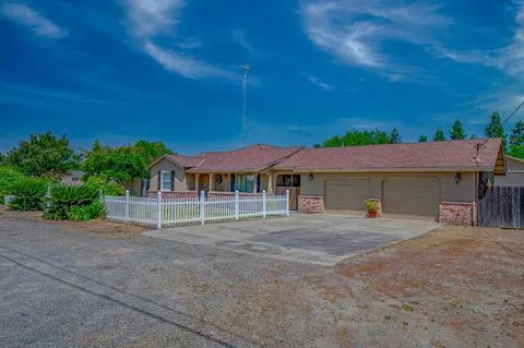 1901 Brier Rd, Turlock, CA 95380 photo 1
