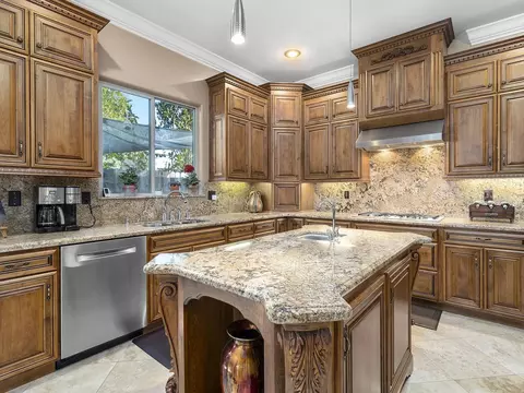 6136 Landis Ave, Carmichael, CA 95608 photo 2