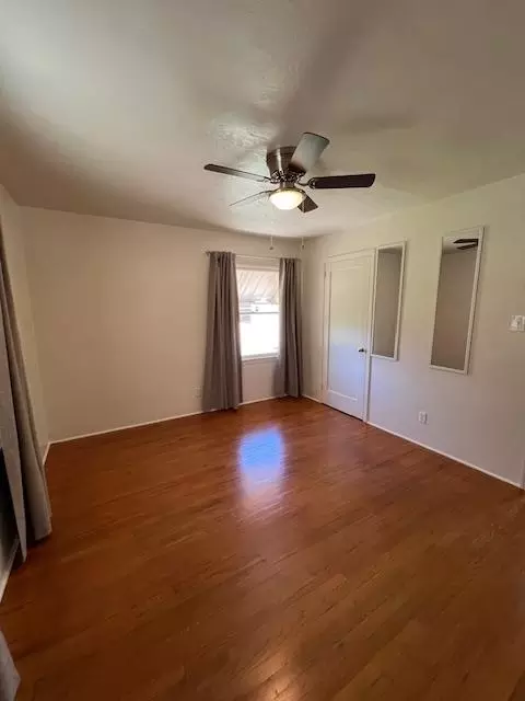 Bedroom - 1071 Laurel Ave, Gustine, CA 95322 photo 2 of 4