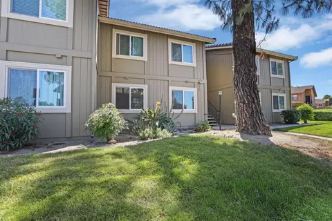 455 Cherry Ln #C, Manteca, CA 95337 photo 5