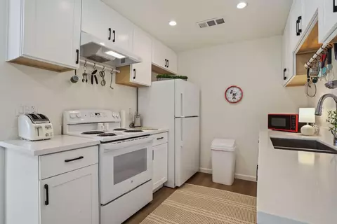 455 Cherry Ln #C, Manteca, CA 95337 photo 14