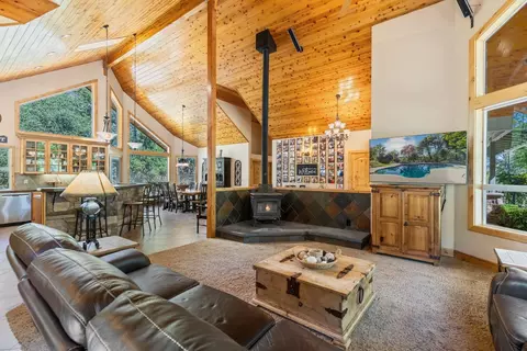 Living - 11318 Wolf Rd, Grass Valley, CA 95949 photo 3 of 3