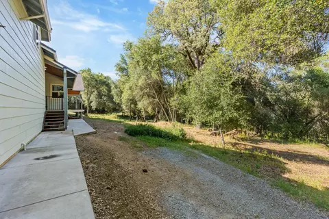 Exterior - 11318 Wolf Rd, Grass Valley, CA 95949 photo 27 of 29