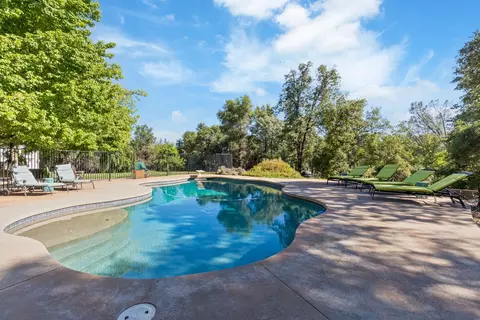 Exterior - 11318 Wolf Rd, Grass Valley, CA 95949 photo 7 of 29