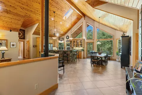 Entry Way - 11318 Wolf Rd, Grass Valley, CA 95949 photo 1 of 4