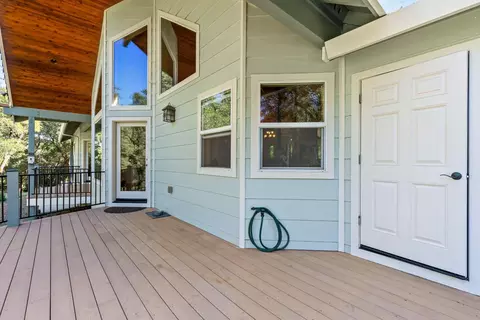 Exterior - 11318 Wolf Rd, Grass Valley, CA 95949 photo 15 of 29