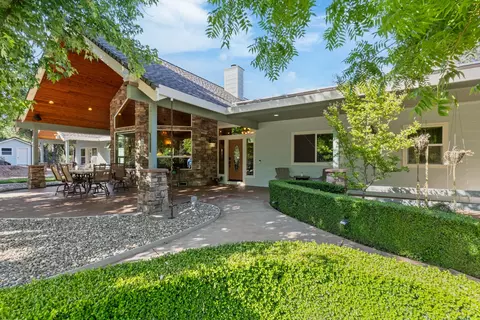 Exterior - 11318 Wolf Rd, Grass Valley, CA 95949 photo 10 of 29