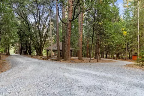 Exterior - 5860 Shoo Fly Rd, Placerville, CA 95667 photo 20 of 37