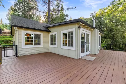 Exterior - 5860 Shoo Fly Rd, Placerville, CA 95667 photo 4 of 37