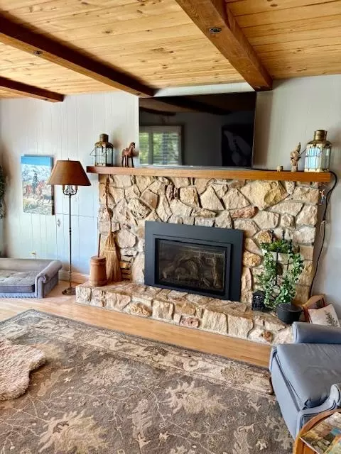 Living - 5860 Shoo Fly Rd, Placerville, CA 95667 photo 1 of 2