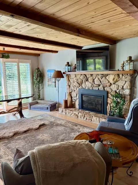 Living - 5860 Shoo Fly Rd, Placerville, CA 95667 photo 2 of 2