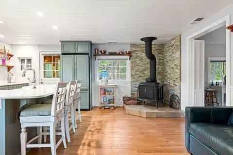 Kitchen - 5860 Shoo Fly Rd, Placerville, CA 95667 photo 4 of 10