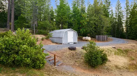 Exterior - 5860 Shoo Fly Rd, Placerville, CA 95667 photo 33 of 37