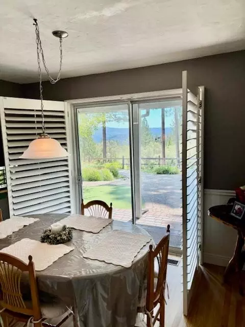Dining - 5860 Shoo Fly Rd, Placerville, CA 95667 photo 1 of 1