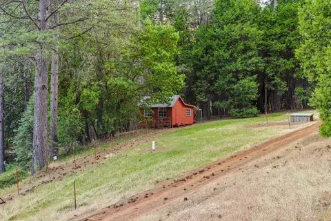 Exterior - 5860 Shoo Fly Rd, Placerville, CA 95667 photo 19 of 37