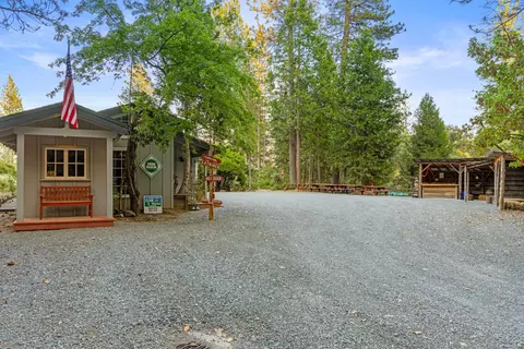 Exterior - 5860 Shoo Fly Rd, Placerville, CA 95667 photo 7 of 37