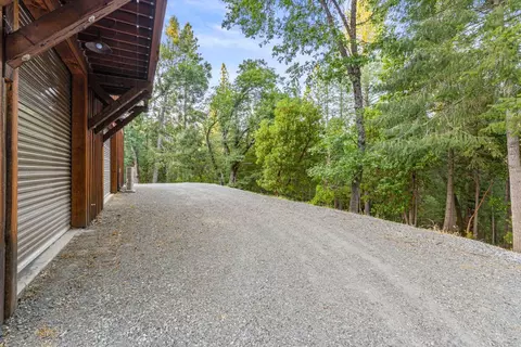 Exterior - 5860 Shoo Fly Rd, Placerville, CA 95667 photo 17 of 37