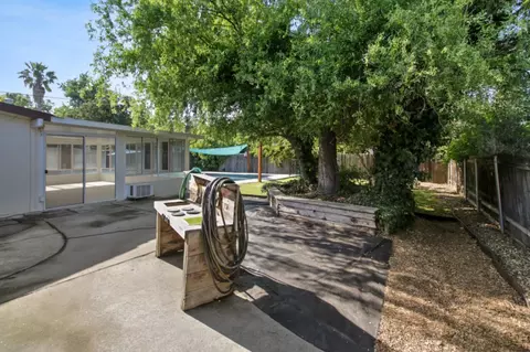 5211 Norcrest Ave, Carmichael, CA 95608 photo 13