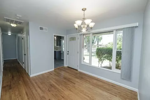 Entry Way - 704 Edison Ave, Modesto, CA 95350 photo 1 of 2