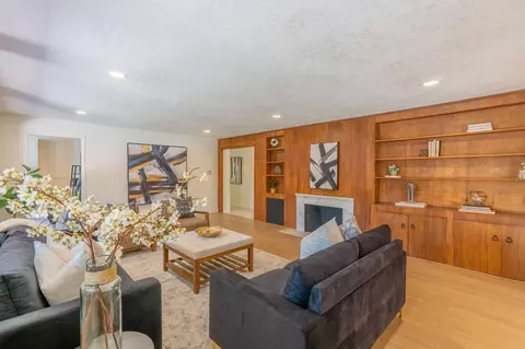 944 Brady Ave, Modesto, CA 95350 photo 7