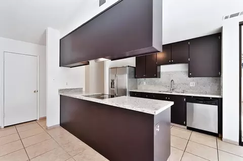 Kitchen - 2830 Lincoln Blvd, Tracy, CA 95376 photo 1 of 6