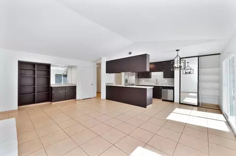 Living - 2830 Lincoln Blvd, Tracy, CA 95376 photo 1 of 6