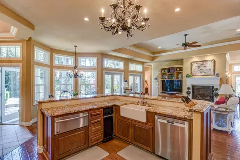 Kitchen - 1371 Knolls Dr, Copperopolis, CA 95228 photo 2 of 8