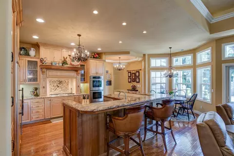 Kitchen - 1371 Knolls Dr, Copperopolis, CA 95228 photo 5 of 8