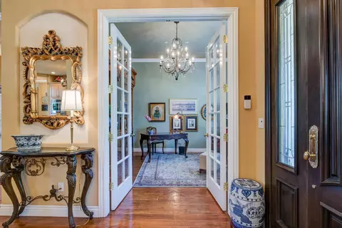 Entry Way - 1371 Knolls Dr, Copperopolis, CA 95228 photo 3 of 7