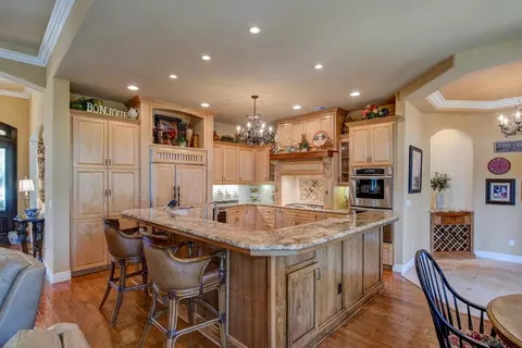Kitchen - 1371 Knolls Dr, Copperopolis, CA 95228 photo 4 of 8