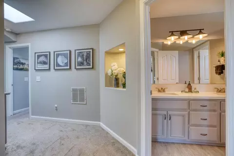 Entry Way - 1182 Eastburg Ct, Ripon, CA 95366 photo 11 of 11