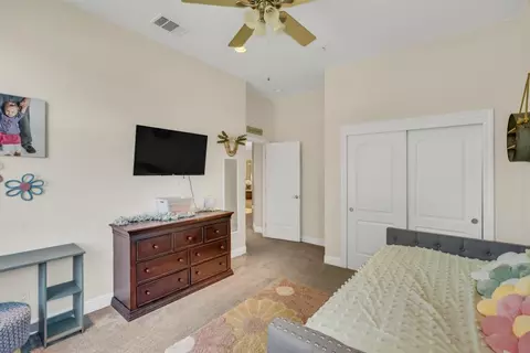 Bedroom - 8731 Dillard Rd, Wilton, CA 95693 photo 4 of 7