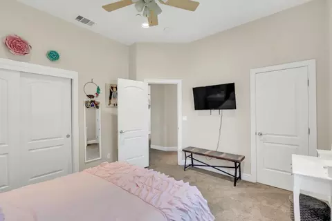 Bedroom - 8731 Dillard Rd, Wilton, CA 95693 photo 2 of 7