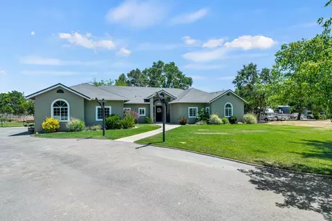Exterior - 8731 Dillard Rd, Wilton, CA 95693 photo 2 of 18