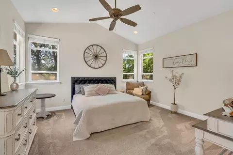 Bedroom - 8731 Dillard Rd, Wilton, CA 95693 photo 5 of 7